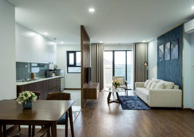 Cần bán gấp căn hộ khách sạn Hạ Long, đã có đủ nội thất, sổ đỏ, view vịnh
