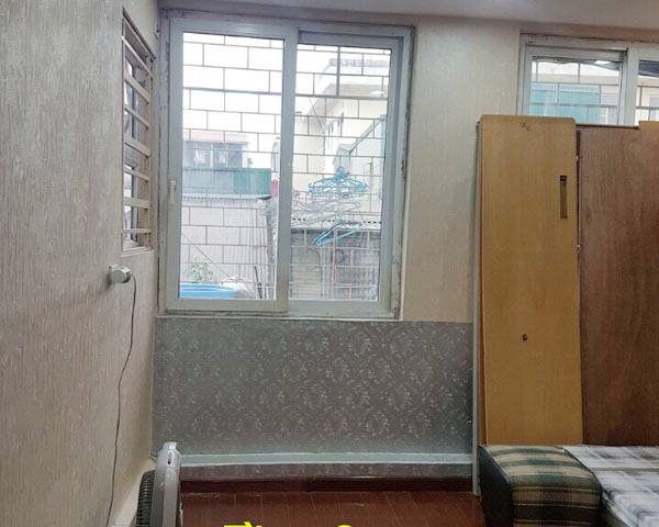 Cần bán gấp 2 căn hộ khu tập thể Bộ LĐTBXH 97 phố Vọng Hà, Chương Dương, Hoàn Kiếm, Hà Nội