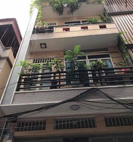 Bán nhà riêng 5 tầng khu Nguyễn Khang, oto gần sát nhà. 33m giá 3,3ty