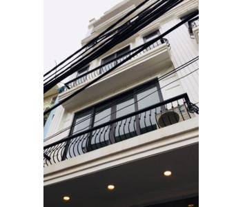TÔI CẦN Bán nhà ngõ 86 Chùa Hà, Cầu Giấy ( Ngõ 12 Nguyễn Văn Huyên) DT-40m2 x 4,5 tầng,oto,giá 5,3 tỷ
