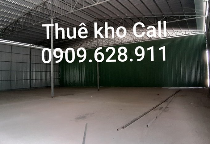 Cho thuê kho, nhà xưởng DT 2000m đường Nguyễn Văn Linh, P.Tân Phú, Quận 7 xe container đến tận kho.
