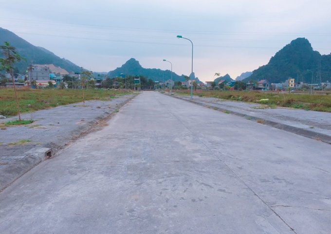 Đất tại dự án Km8- Quang Hanh- Cẩm Phả- Quảng Ninh