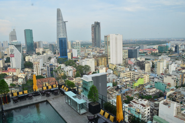 Cần bán gấp căn The One Sài Gòn Q1, 2PN, 78m2 có ban công thoáng mát giá chỉ 8 tỷ 5. 0906685159