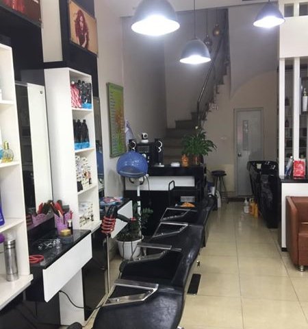 Cần sang nhượng salon tóc ở phố Trịnh Đình Cửu, Lê Trọng Tấn, Thanh Xuân, Hà Nội