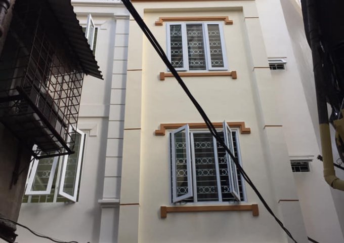 Bán nhà phố Đông Tác - Phạm Ngọc Thạch,36m2 * 5T,3,2tỷ0987888354