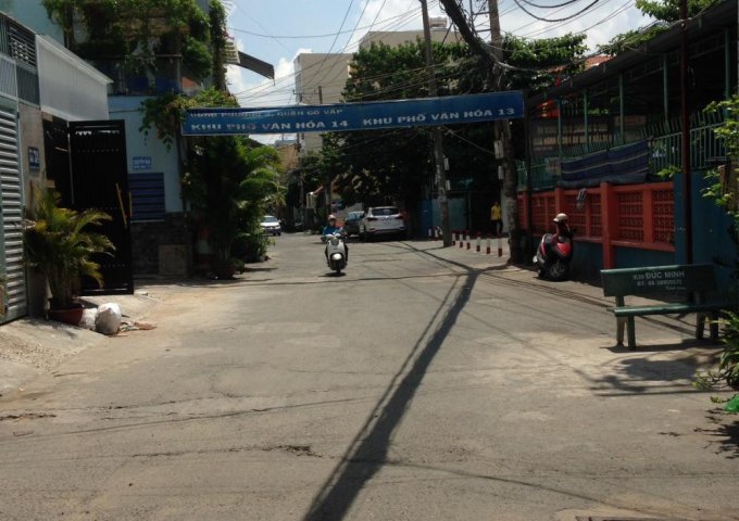 Nhà Nguyễn Văn Công gần sân bay TSN, P3, Gò Vấp, 2 Lầu ST