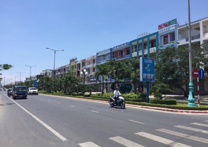 Bán nhà mặt phố tại Đường Hùng Vương, Tuy Hòa,  Phú Yên diện tích 154m2  giá 14 Tỷ
