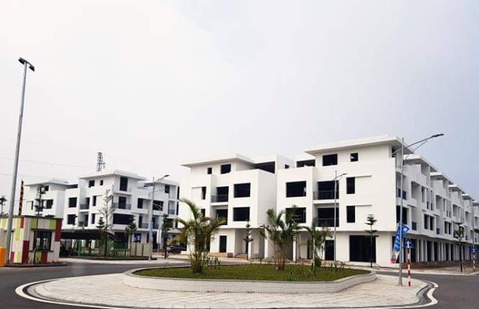 Cần bán căn hộ 4 tầng ngay trung tâm thành phố Việt Trì giá cực kì ưu đãi LH 0981123193