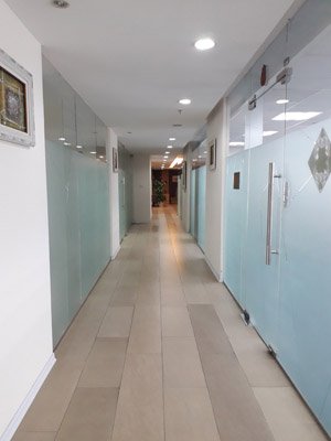 Cho thuê văn phòng diện tích 102m2, tầng 6 trong khu vực văn phòng tòa nhà 25T1 phố Hoàng Đạo Thúy