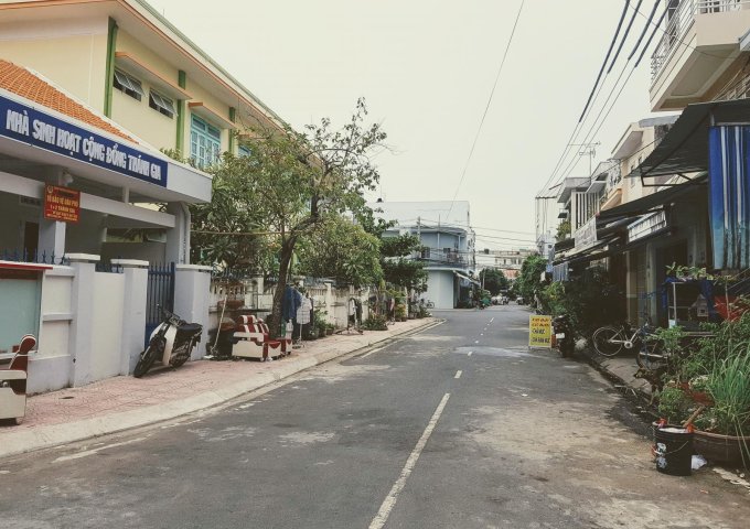 Bán nhà đường Tân Trào, Nha Trang, gần khu đô thị Mipeco, khu Thánh Gia giá 3 tỷ 5
