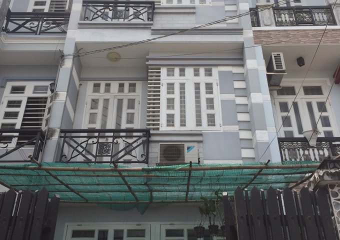 Cần bán nhà TTH06 Quận 12, dt 4mx13m, 2 lầu, hẻm 6m, 3 tỷ 680tr