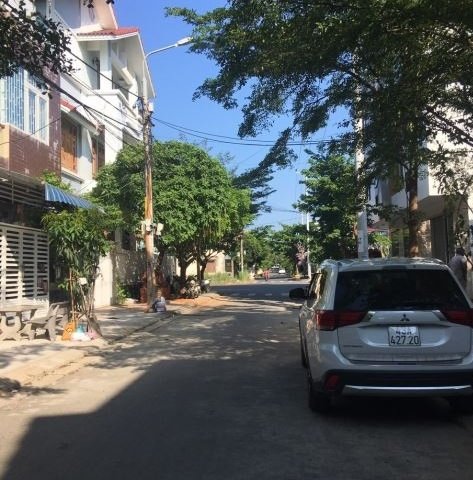 Bán đất đường Lê Phụ Trần, Sơn Trà, gần chung cư Nest Home, vị trí đẹp, giá rẻ