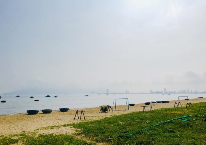 Bán đất mặt tiền biển Nguyễn Tất Thành gần khách sạn Gia Hưng