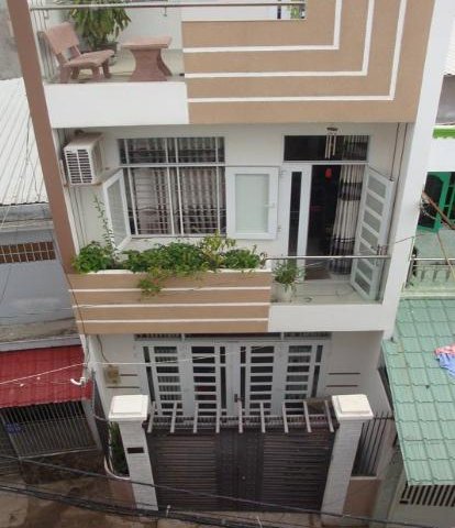 Cho thuê nhà mặt phố Đào Tấn 50m, mặt tiền 7m , LH 0966807735