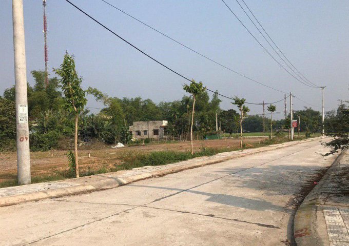 Cần bán đất Nam Hòa Phước, đường 17,5m giá rẻ, Cách đường Quốc Lộ 1A 100m. LH 0764758474.