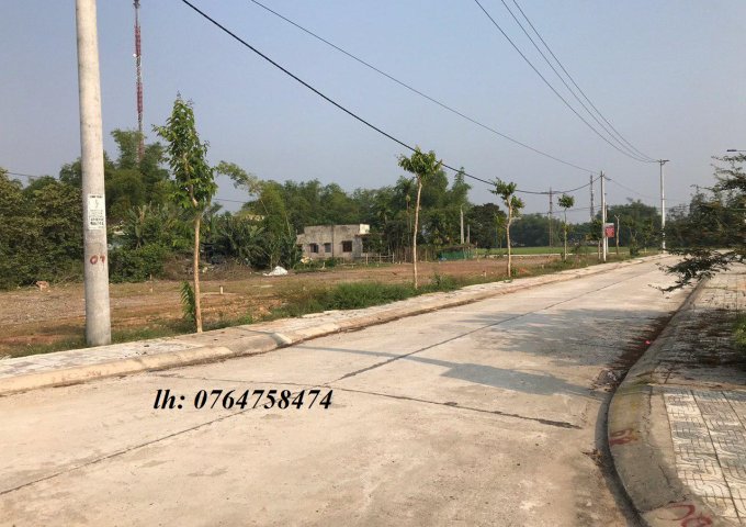 Cần bán đất Nam Hòa Phước, đường 17,5m giá rẻ, Cách đường Quốc Lộ 1A 100m. LH 0764758474.