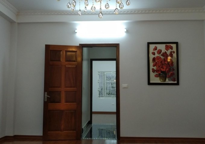 Bán nhà Phân lô ngõ 126 Kim Ngưu, gần ngay mặt phố, DT 56m2x5T, Giá 5,55 tỷ