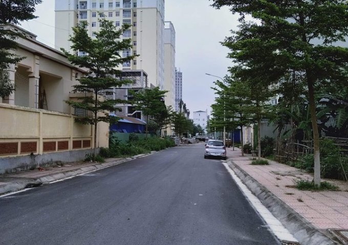 Bán đất 100m2 đường Phan Chu Trinh gần chung cư An Phú, giá 20,5 tr/m2, sổ đỏ đầy đủ.LH: 0972397793