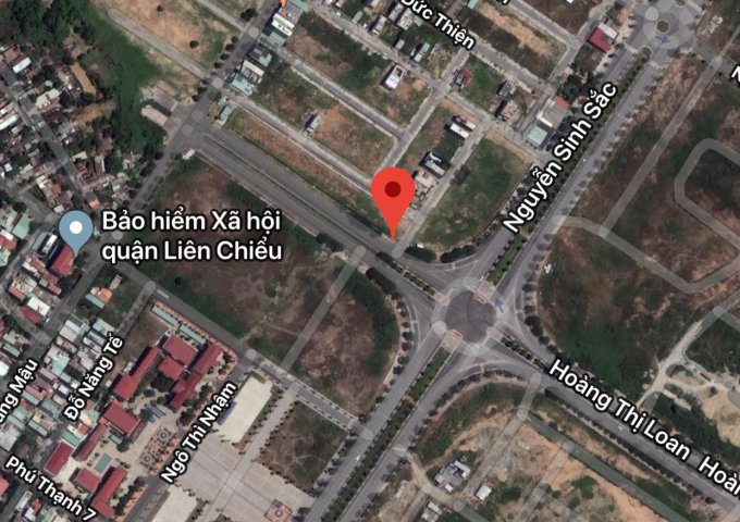 CC bán lô đất 3 MT Hoàng Thị Loan, đối diện ngay với dự án Vincom Nguyễn Sinh Sắc, giá rẻ, liên hệ 0702345090