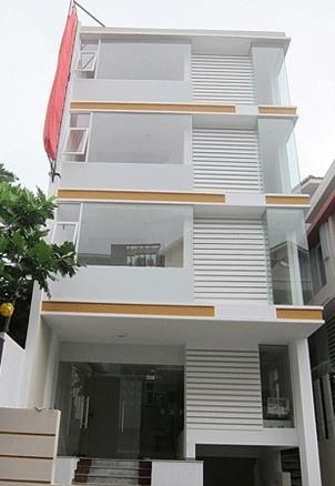 Nhà mặt tiền Nguyễn Trường Tộ Q.Tân Phú, 7,2x4, 4 lầu, Giá 5,5 tỷ TL