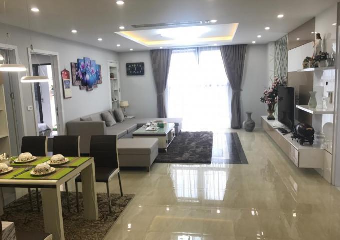 Bán gấp căn hộ 135m2, 03pn, chung cư MHDI 60 Hoàng Quốc Việt, giá bán nhanh.