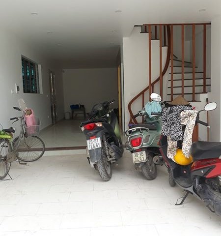 Cho thuê nhà riêng tại Bồ Đề, Long Biên-Hà Nội.