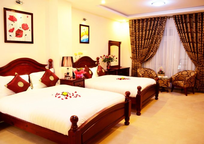 Cho thuê khách sạn mặt tiền Phạm Văn Đồng, chuẩn 3* quốc tế. 