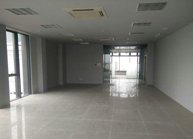 Chuyên cho thuê văn phòng cỡ vừa từ 130-250m2 vị trí toàn Đà Nẵng, giá chỉ từ 210k/m2