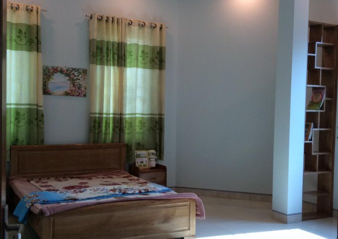 Cho thuê nhà 3 tầng, nội thất đầy đủ tại Đồng Văn, Hà Nam. Giá 19tr/tháng