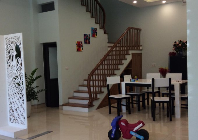 Cho thuê nhà 3 tầng, nội thất đầy đủ tại Đồng Văn, Hà Nam. Giá 19tr/tháng