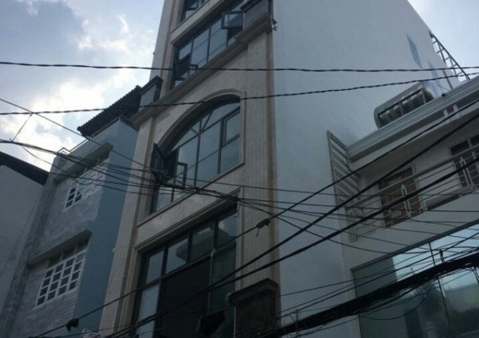  Bán nhà HXH đường Hoàng Hoa Thám phường 13 quận Tân Bình dt 4m x 18m Giá 12 tỷ