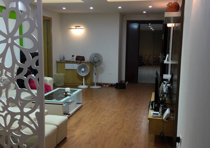 Cho thuê căn hộ chung cư tại Phường Dịch Vọng, Cầu Giấy,  Hà Nội diện tích 82m2  giá 12.5 Triệu/tháng