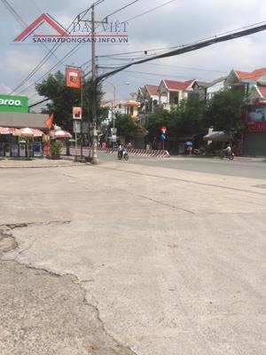 Cần bán nhà kèm dãy nhà trọ mặt tiền đường lớn Phường Bình Hòa, Thuận An.