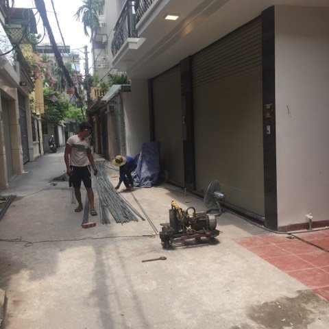 Bán nhà 50m2x5t Ôtô vào nhà tại phố Hoàng Như Tiếp cạnh Đa khoaTâm Anh .