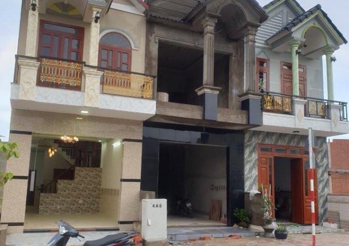 Bán nhà riêng khu Phú Hồng Thịnh, Thuận An diện tích 60m2  giá 2.4 Tỷ