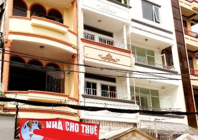 Cho thuê nhà nguyên căn mặt tiền Nguyễn Cửu Vân, Bình Thạnh