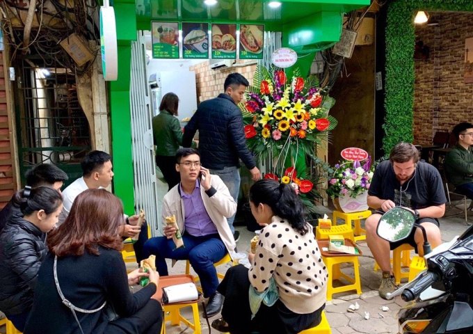 Sang nhượng cửa hàng và mặt bằng tại số 4B Phan Đình Phùng, Hà Nội