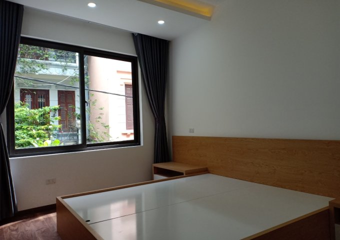 Bán gấp nhà 5 Tầng nhà mới lắp nội thất  tại Hồ Tùng Mậu LH: 0944420816