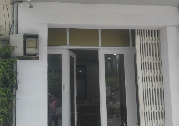 Chính chủ cần cho thuê nhà tại đường Võ Văn Kiệt, TP HCM, giá tốt.