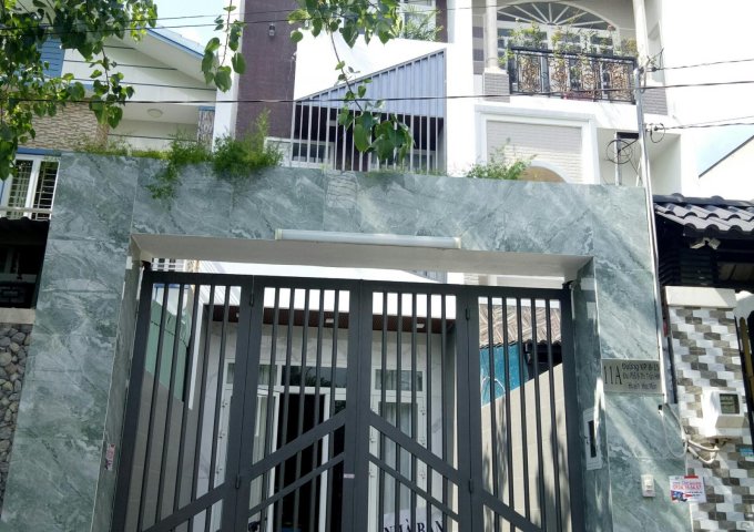 Bán nhà mặt tiền Lê Thị Hà 1 trệt 3 lầu, 96m2, giá 1 tỷ4- 0799 902 630.