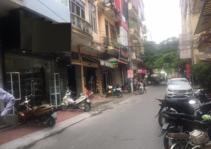 Bán nhà 5 tầng phố Huỳnh Thúc Kháng, Đống Đa, vị trí kinh doanh rất tốt, giá 11 tỷ