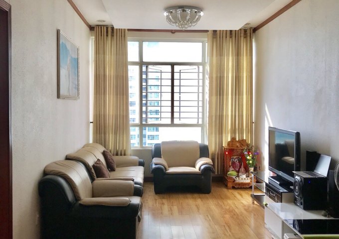Mình cho thuê 2PN 2WC chung cư Phú Hoàng Anh, nội thất đẹp, giá 10tr/tháng, LH: 0903388269