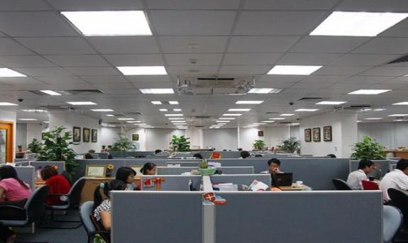 Cho thuê văn phòng tòa 3D Center Duy Tân, Cầu Giấy. Diện tích 150m2. Giá tốt nhất thị trường.