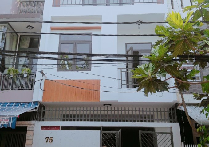 Bán nhà 3 tầng mặt tiền đường Hàn Thuyên và Lê Đại giảm 1 ty2