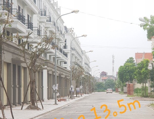 Chính chủ bán lô 90m đường 13.5m khu 31ha dự án Thuận An Central Lake giá 43.5 triệu.LH 0975.674.862