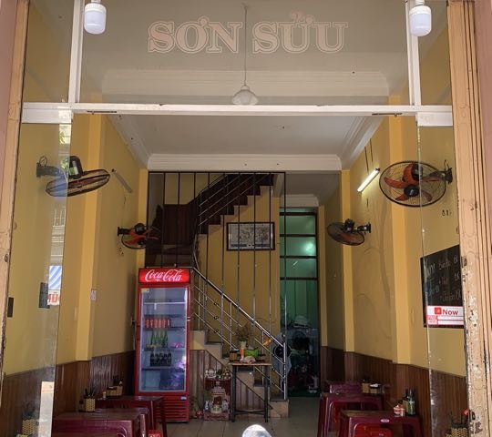 Cần nhượng gấp cửa hàng kinh doanh đồ ăn ở mặt phố Trần Cao Vân, quận Thanh Khê, Đà Nẵng