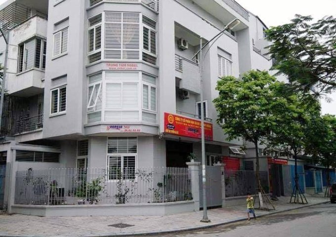Biệt thự, lô góc KĐT Văn Phú 135m2,nhà đẹp,kinh doanh tốt,cho thuê 45tr/tháng.chỉ 9.5 tỷ.