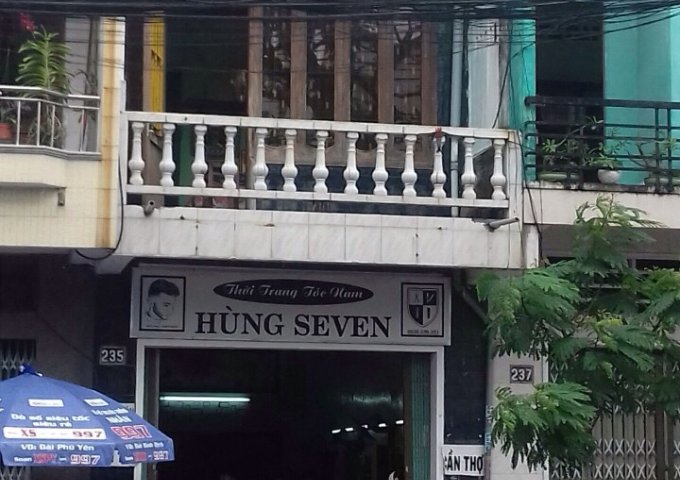 Chính chủ bán nhà mặt tiền Trần Hưng Đạo, TP Quy Nhơn, giá tốt.