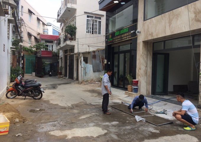 Cho thuê nhà HXH 6m Nguyễn Văn Đậu –P11- BT, 4x19m 3 lầu 6PN (mới xây 100%.)