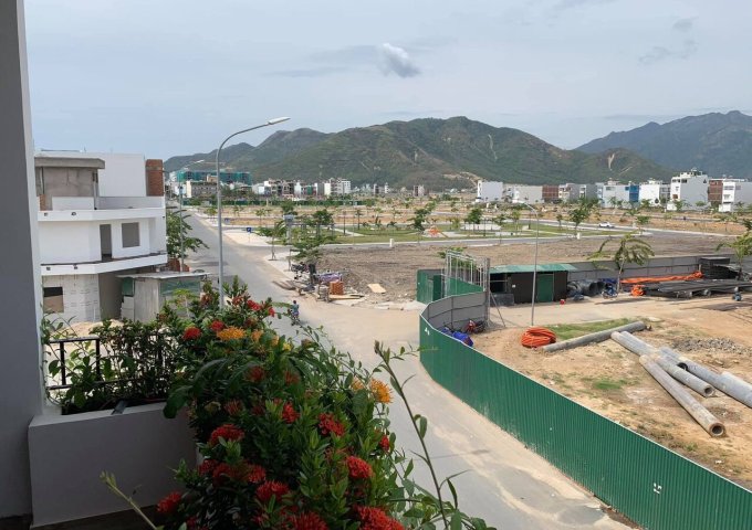 Bán nhà đẹp mới thuộc khu TĐC VCN Phước Long 2 Giá 3 tỷ 850 